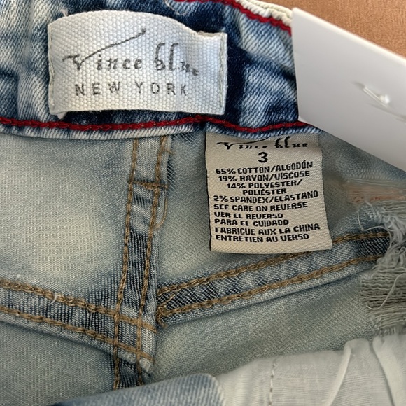 High waist , Bermuda shorts, Size 3, distressed denim with stretch. Blue, NWT - Picture 2 of 3